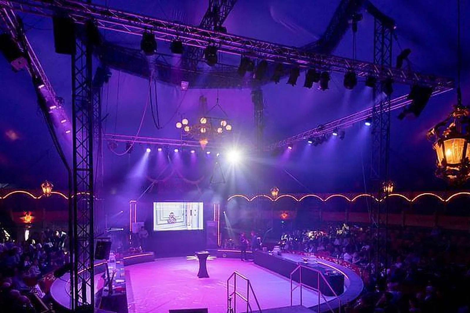 Lieux événementiels, ESPACES CIRQUE BORMANN