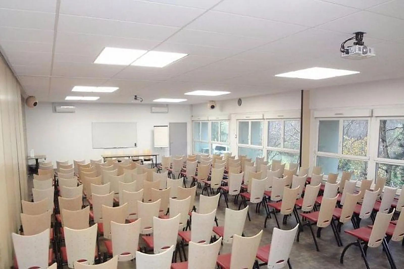 Lieux événementiels, ETAP'HABITAT FJT