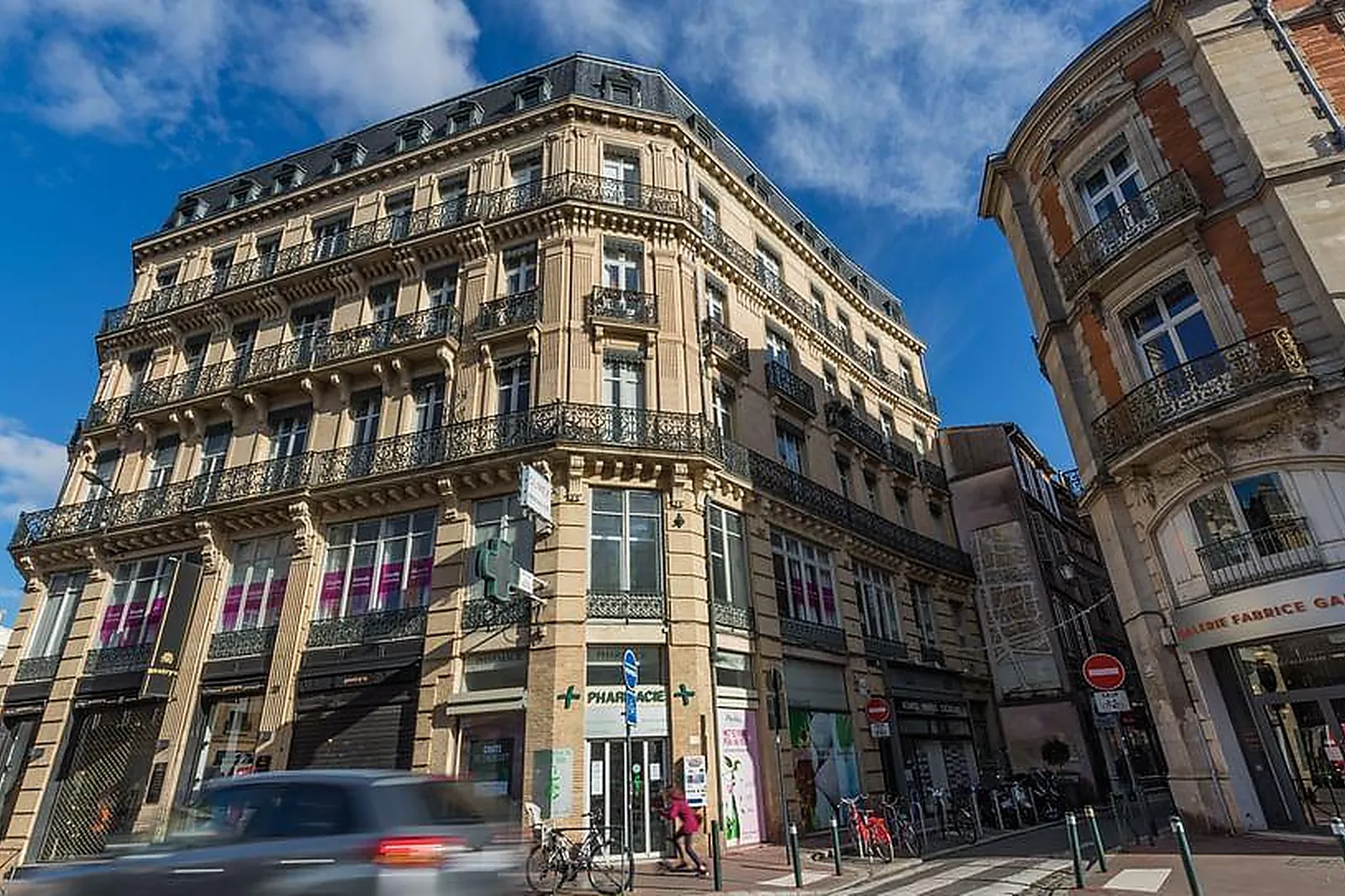 Lieux événementiels, ETINCELLE COWORKING CARMES