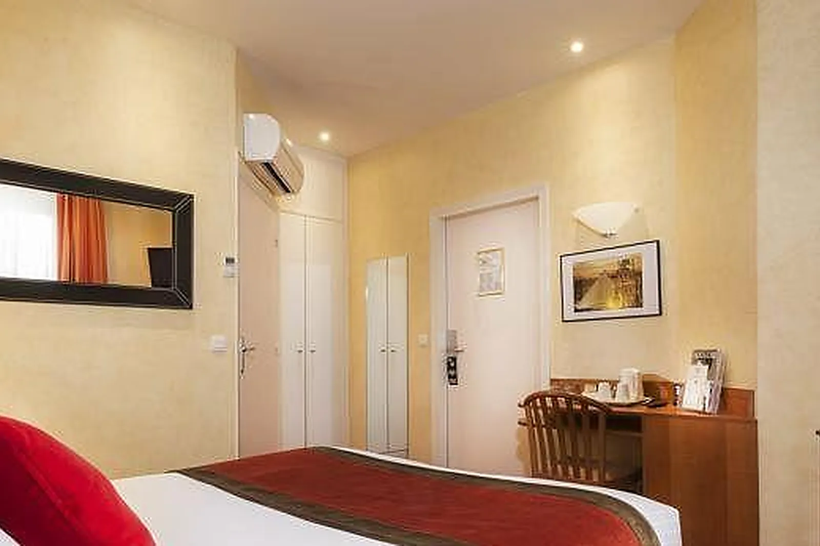 Lieux événementiels, EUROPE HÔTEL PARIS EIFFEL ***