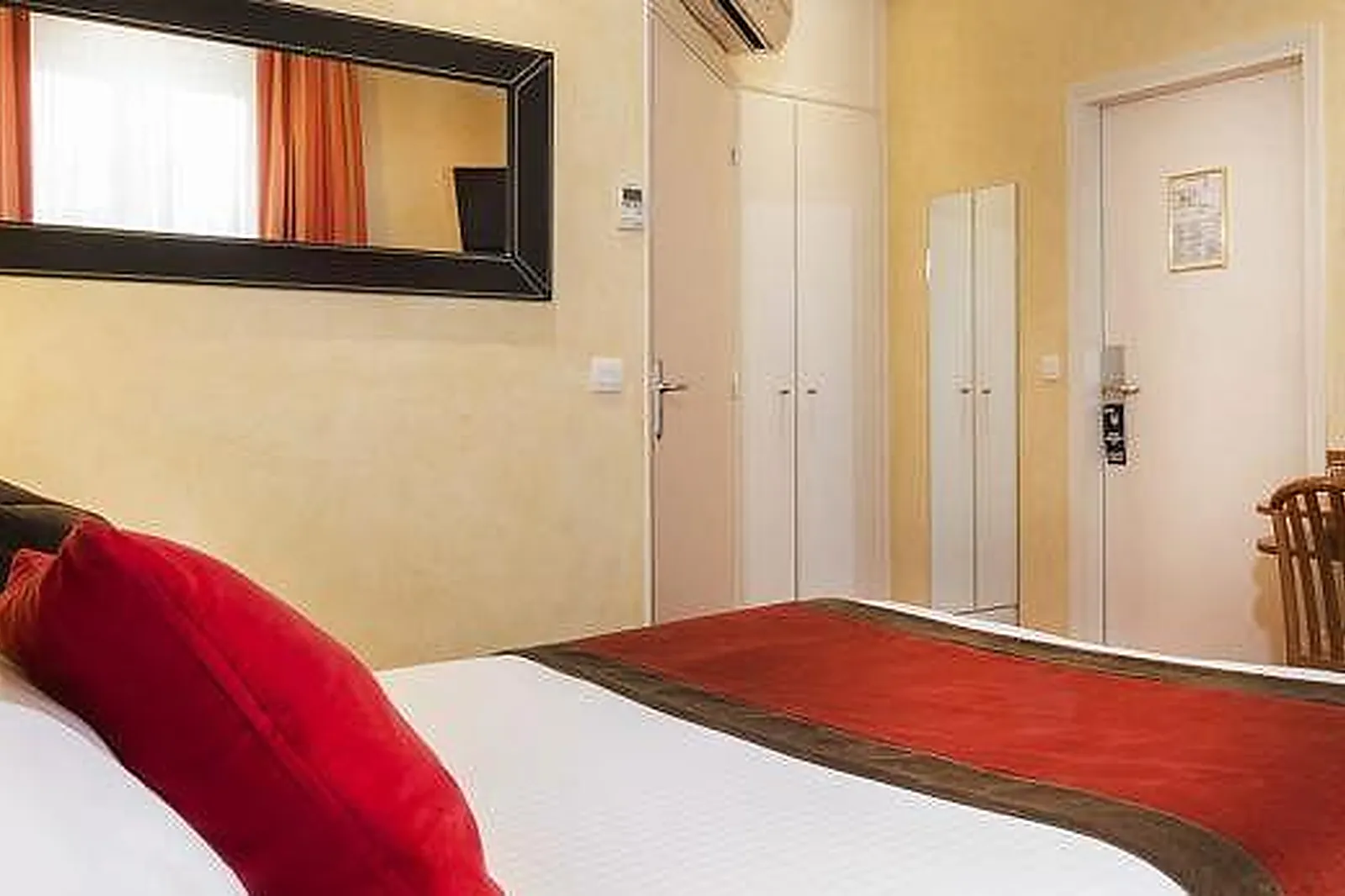 Lieux événementiels, EUROPE HÔTEL PARIS EIFFEL ***