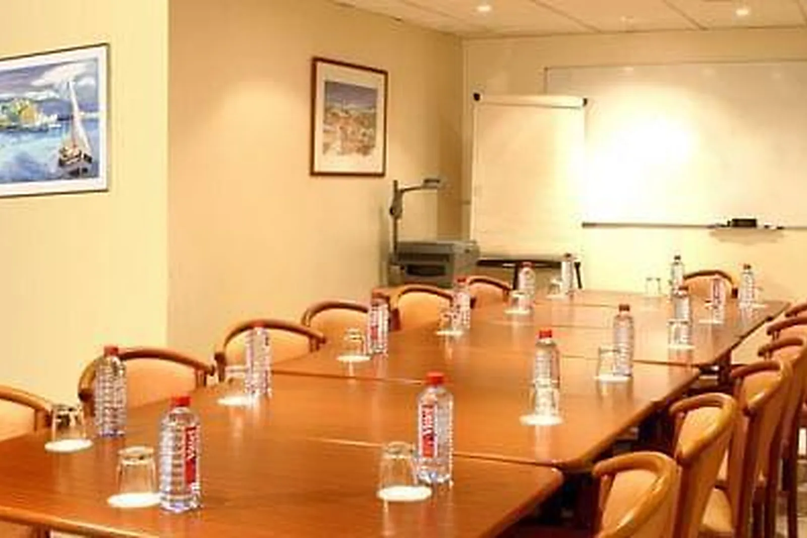 Lieux événementiels, EUROPE HÔTEL PARIS EIFFEL ***