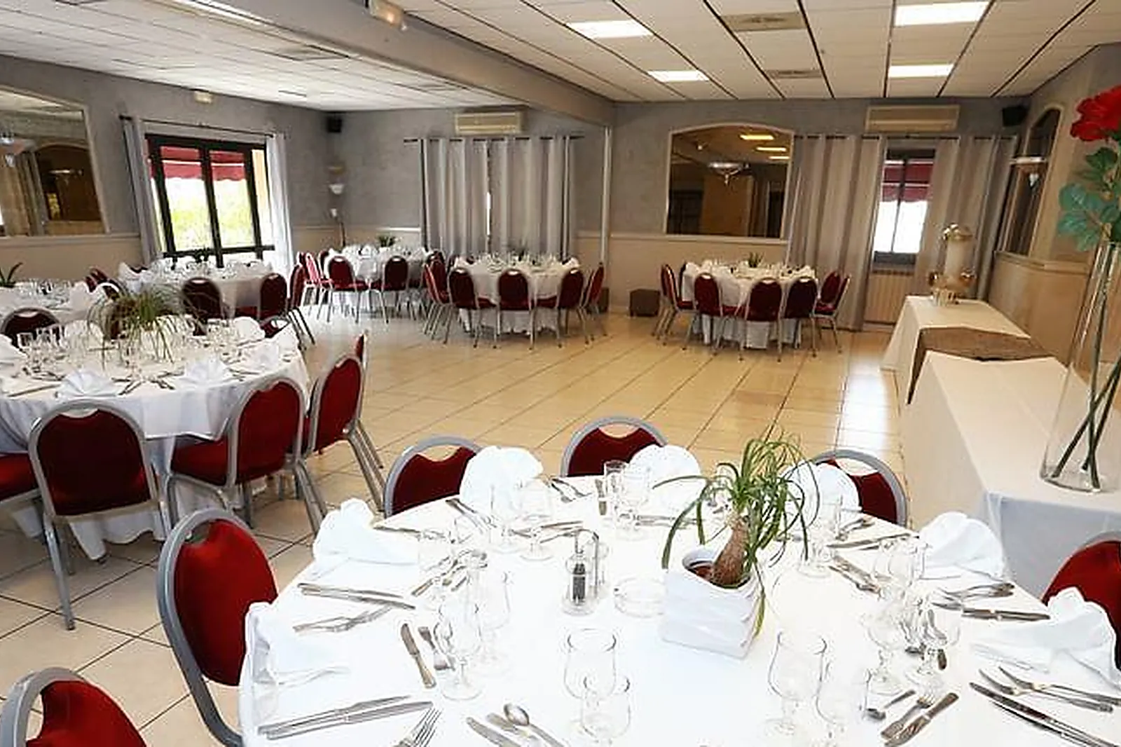 Lieux événementiels, RELAIS & CHÂTEAUX - LA MAISON DES TÊTES *****