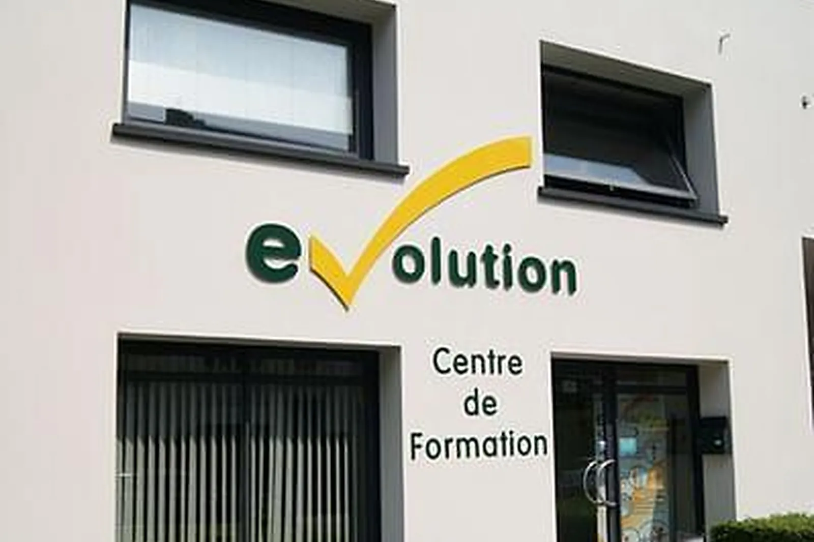 Lieux événementiels, EVOLUTION
