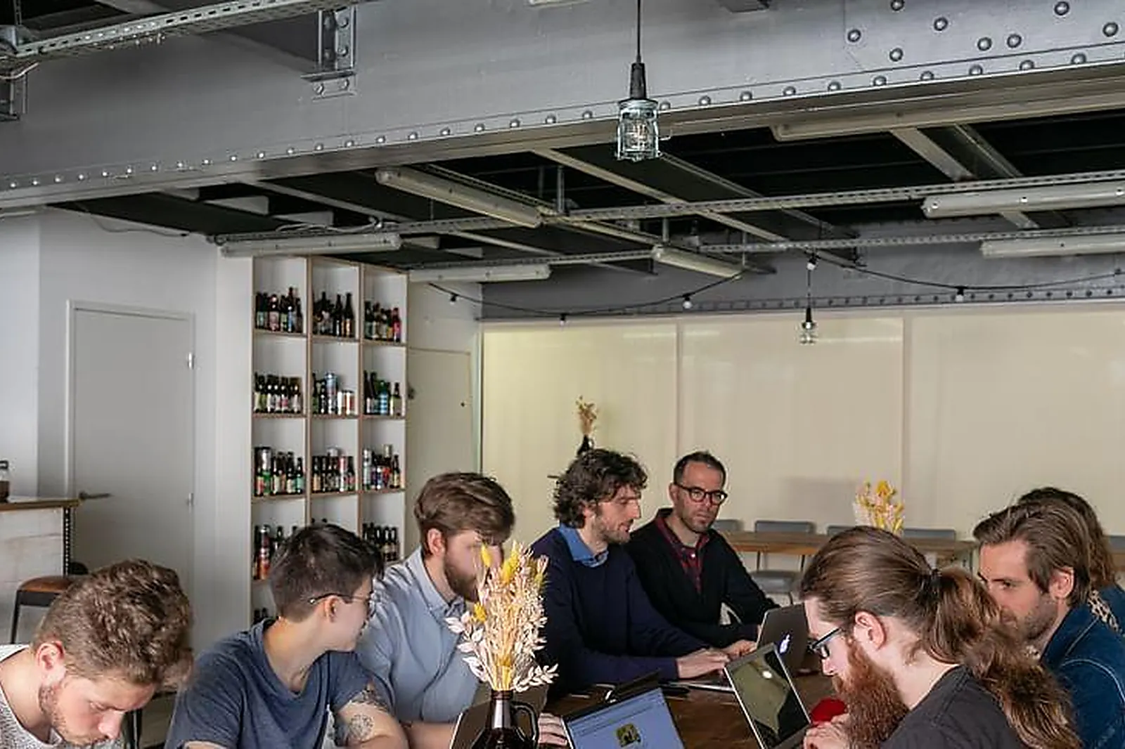 Lieux événementiels, FABRIQUE ARTISANALE DE BIÈRE - LIEU ATYPIQUE ET COSY