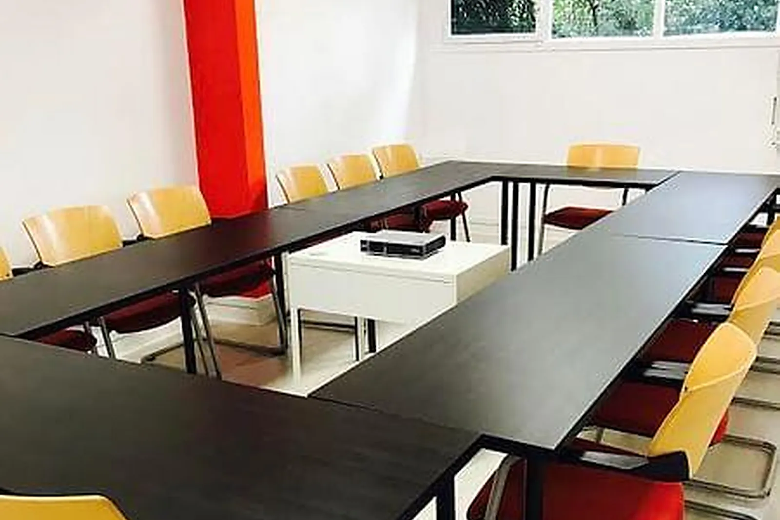 Lieux événementiels, FACILITY CENTER