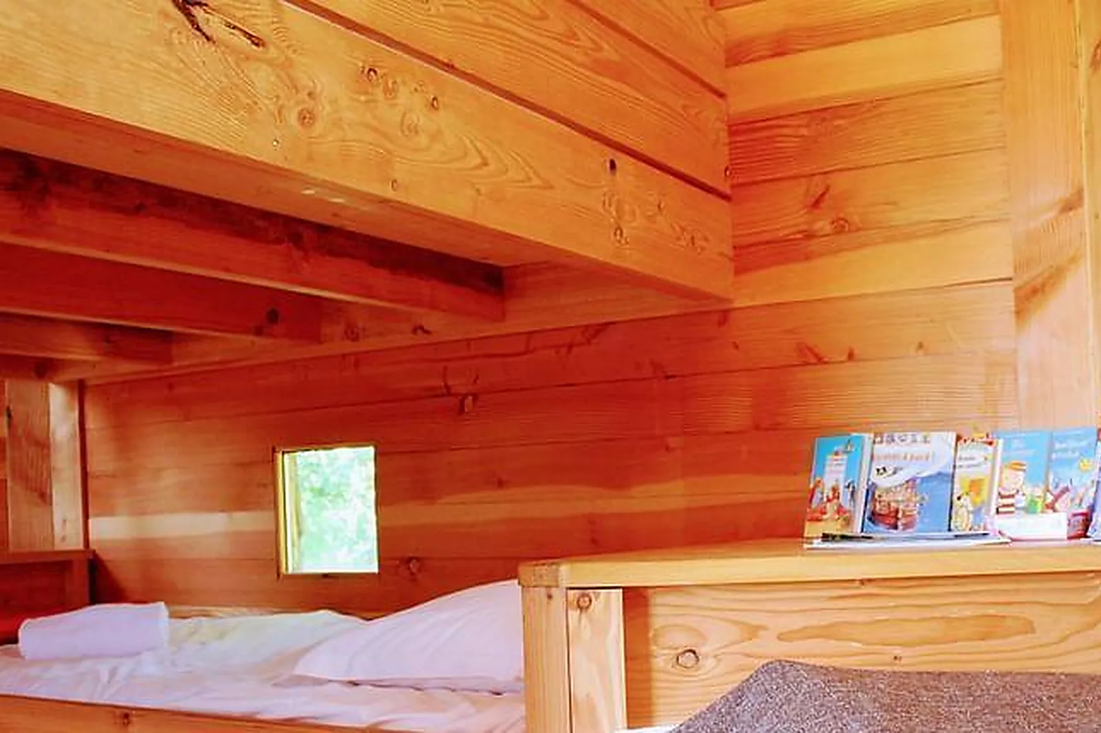 Lieux événementiels, KYRIAD SENS***