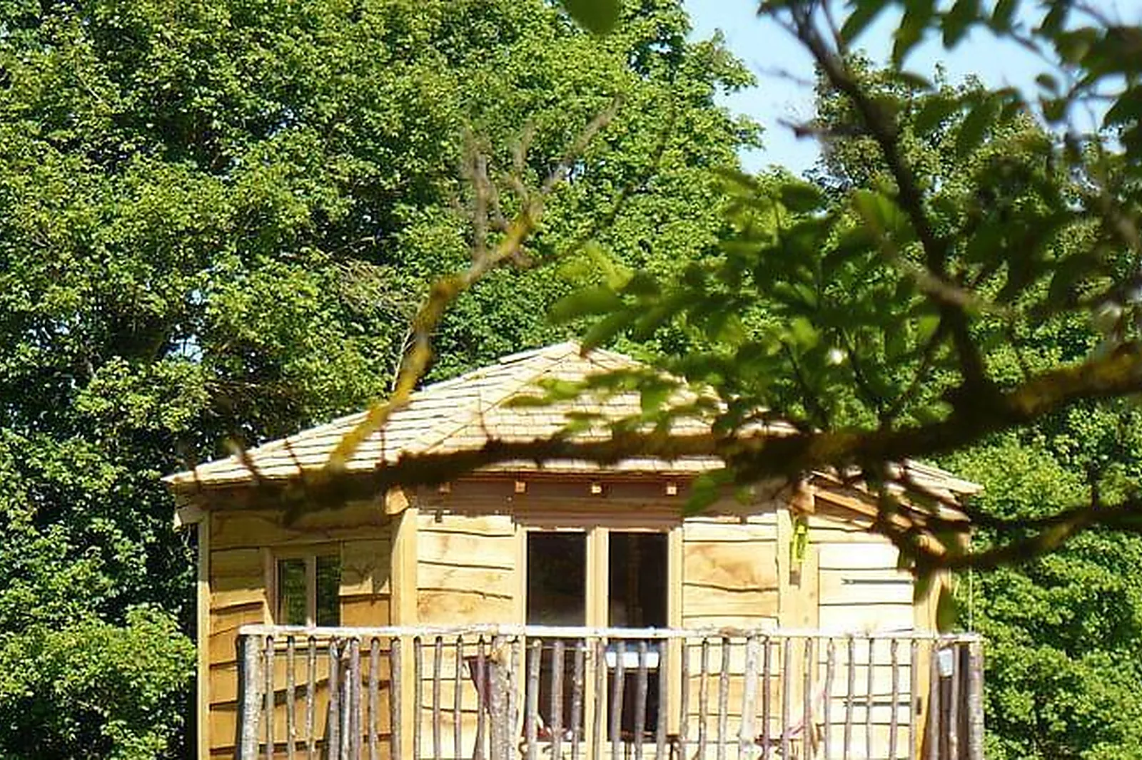 Lieux événementiels, KYRIAD SENS***