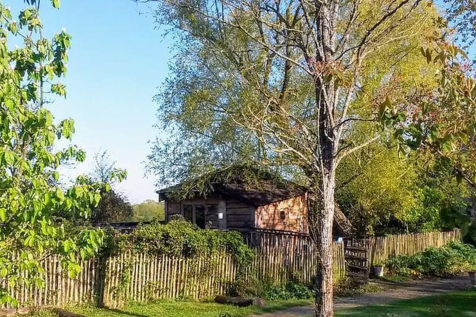 Lieux événementiels, KYRIAD SENS***