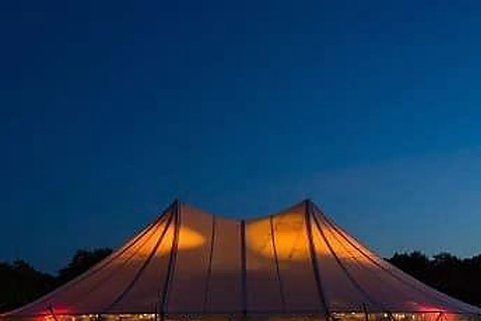 Lieux événementiels, KYRIAD SENS***