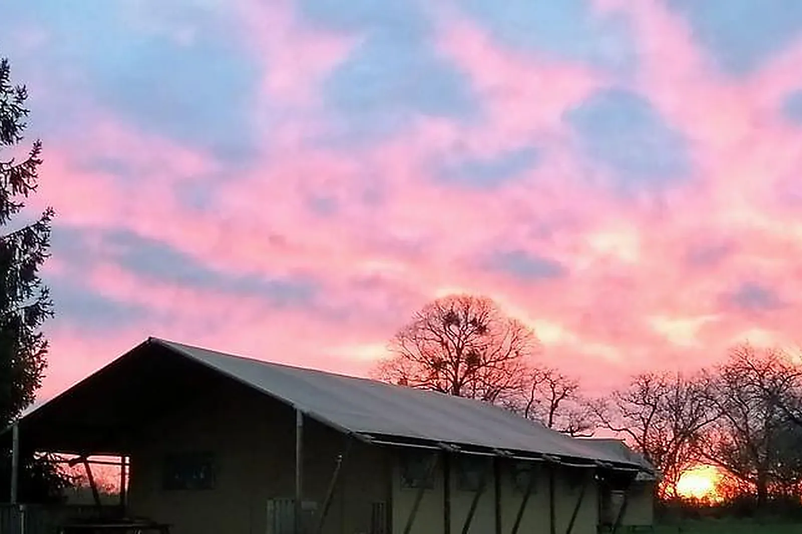 Lieux événementiels, KYRIAD SENS***