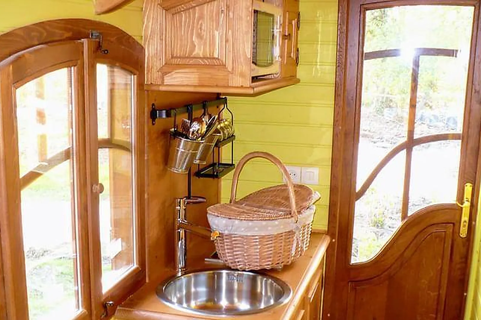 Lieux événementiels, KYRIAD SENS***