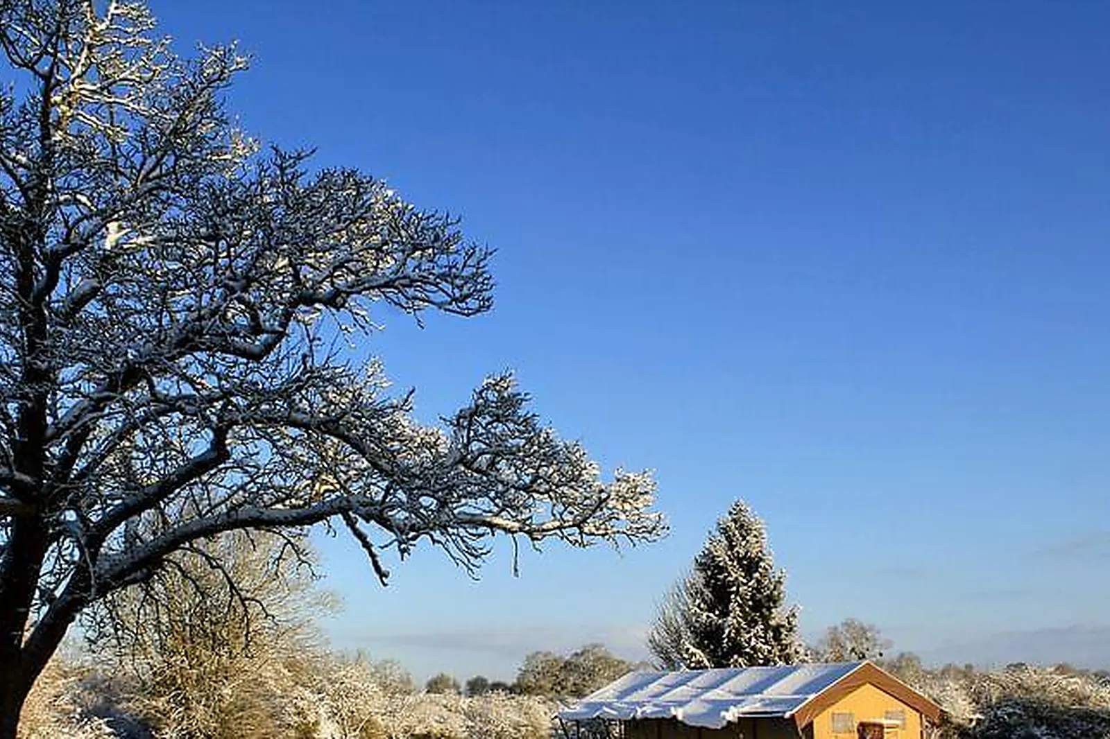Lieux événementiels, KYRIAD SENS***
