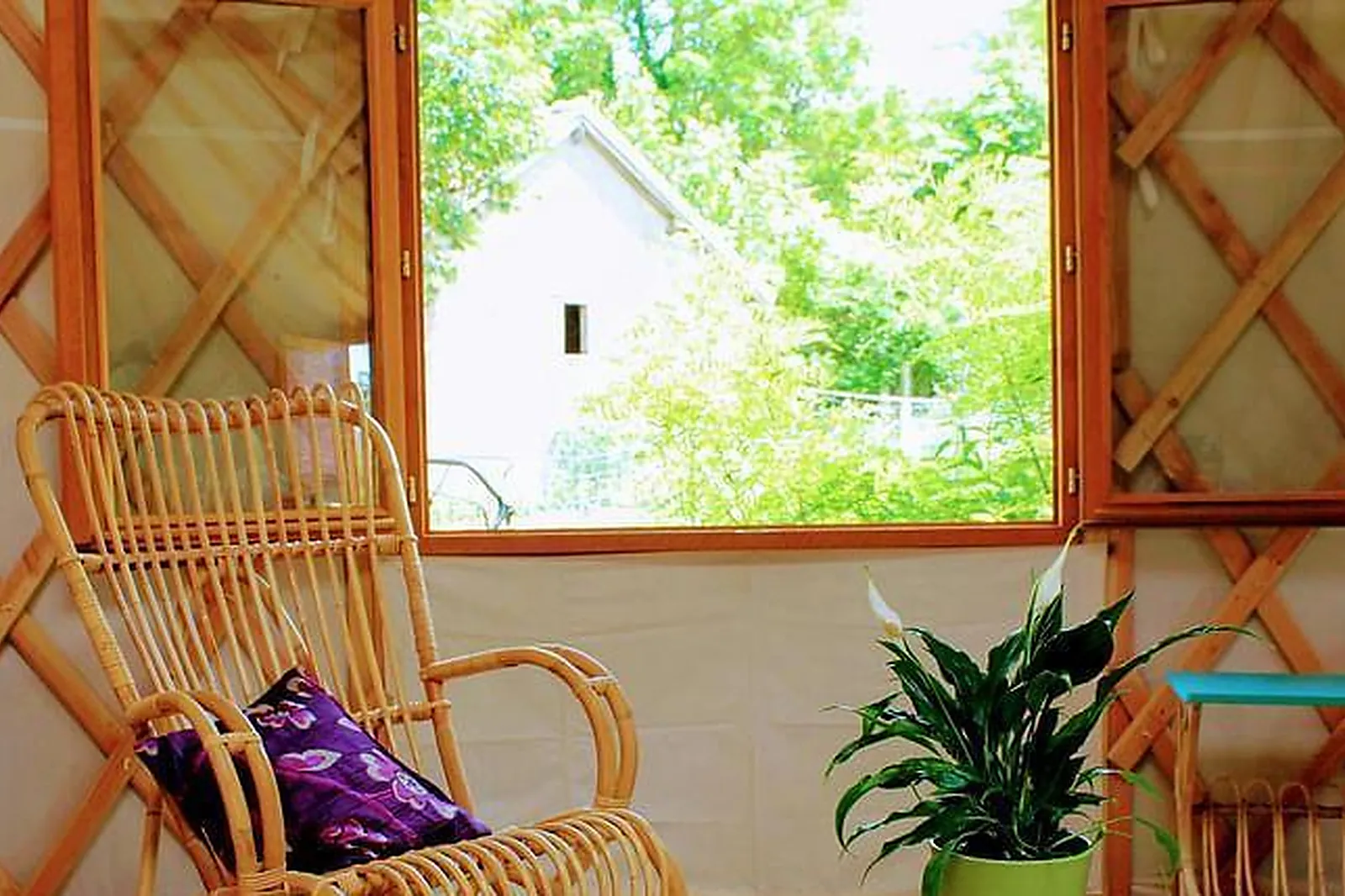 Lieux événementiels, KYRIAD SENS***