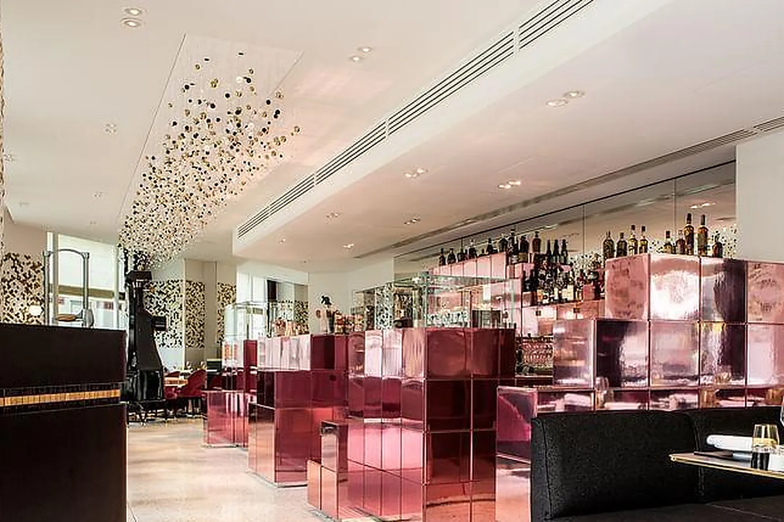 Lieux événementiels, PRESTIGE INTERLANGUAGE