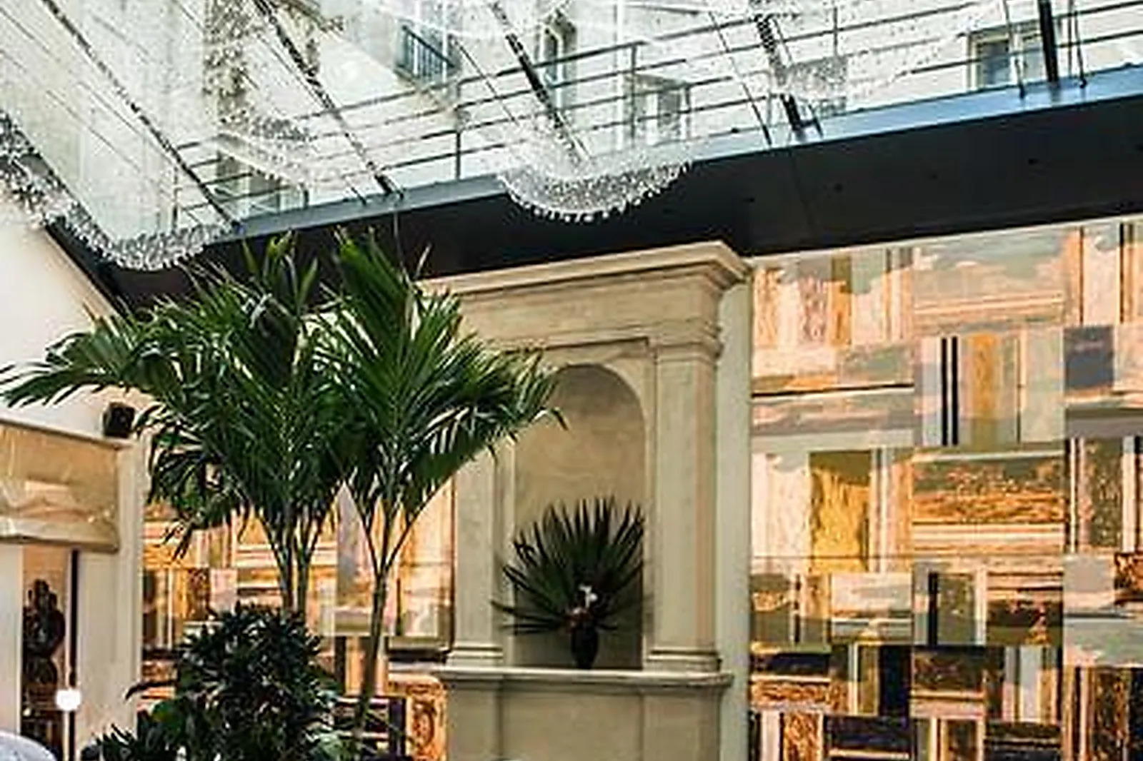 Lieux événementiels, PRESTIGE INTERLANGUAGE