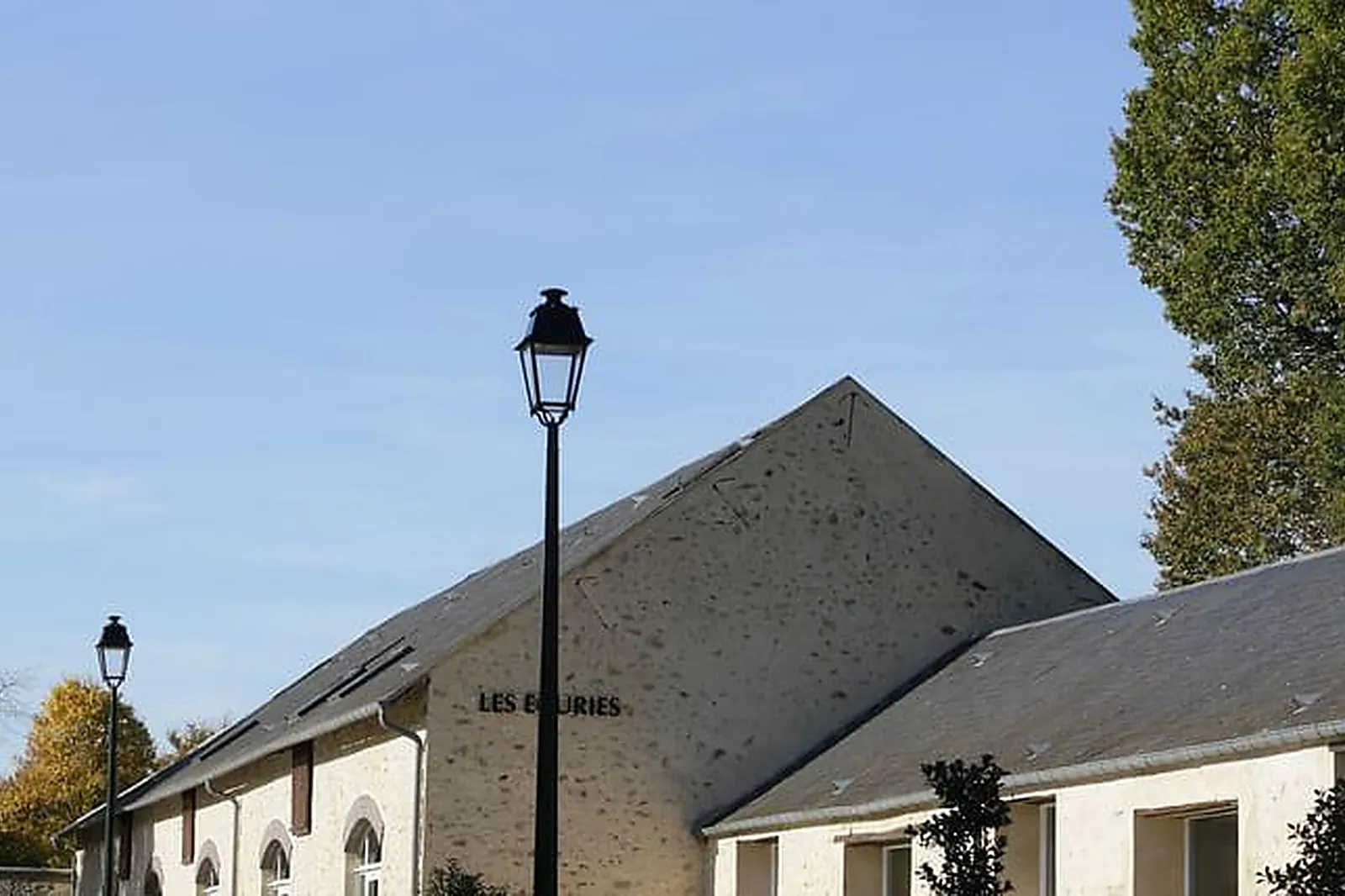 Lieux événementiels, FERME DU MANET