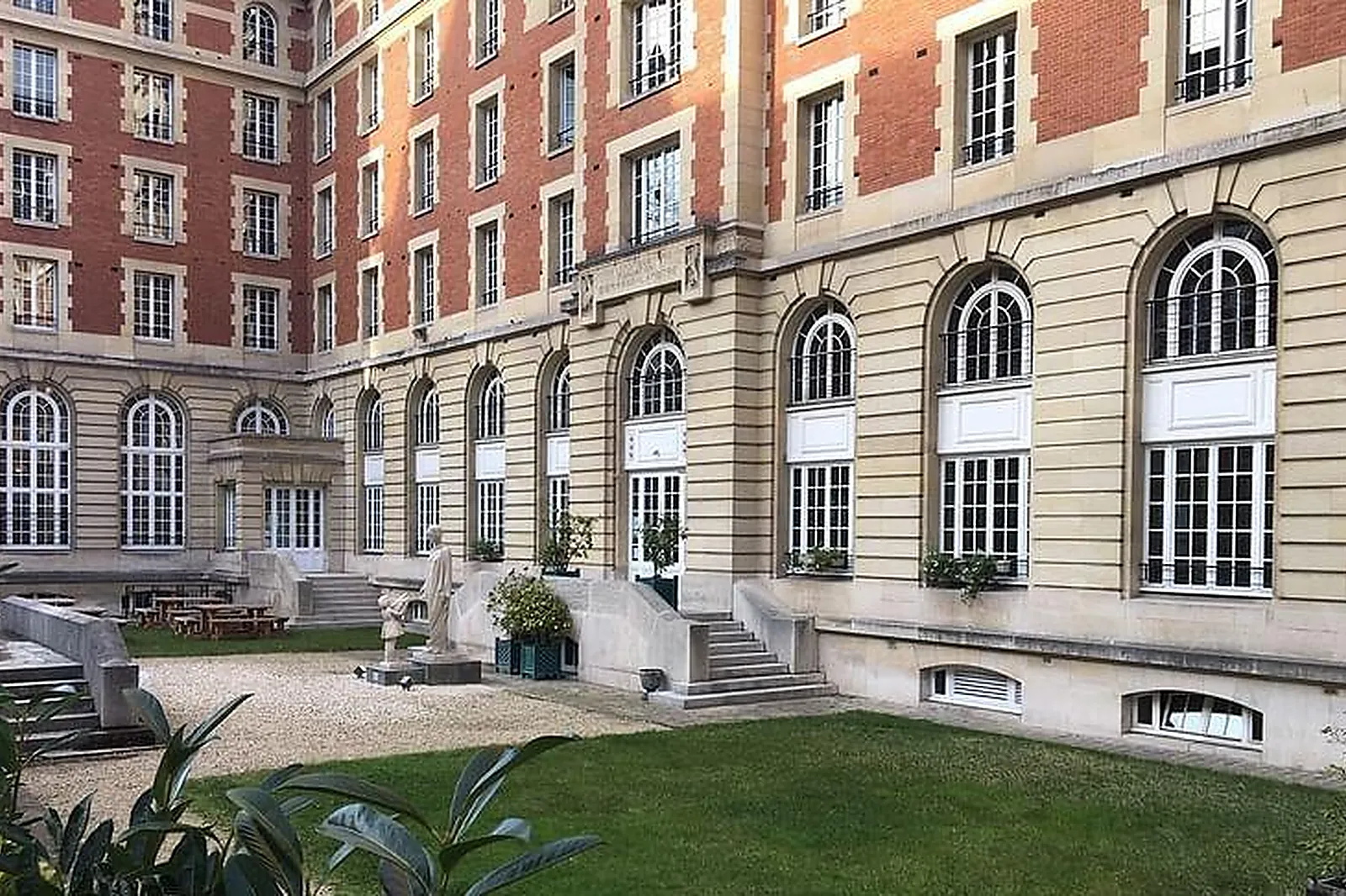 Lieux événementiels, FONDATION BIERMANS-LAPÔTRE