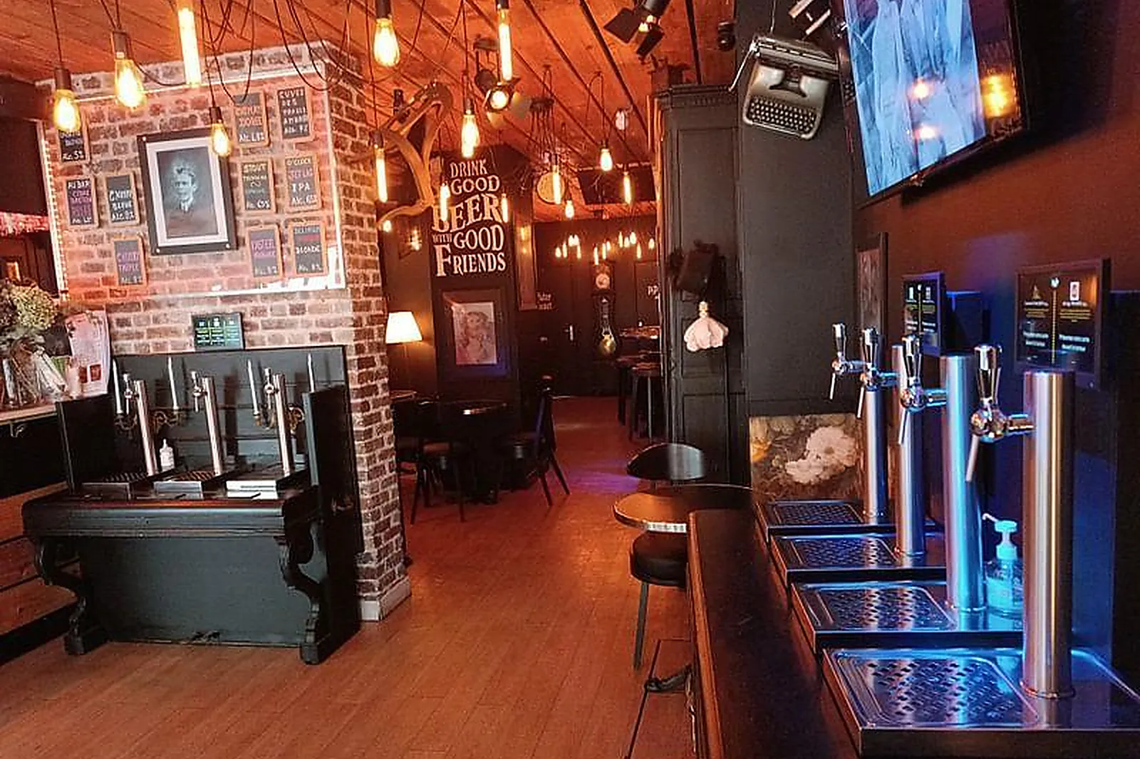 Lieux événementiels, FREEMOUSSE BAR