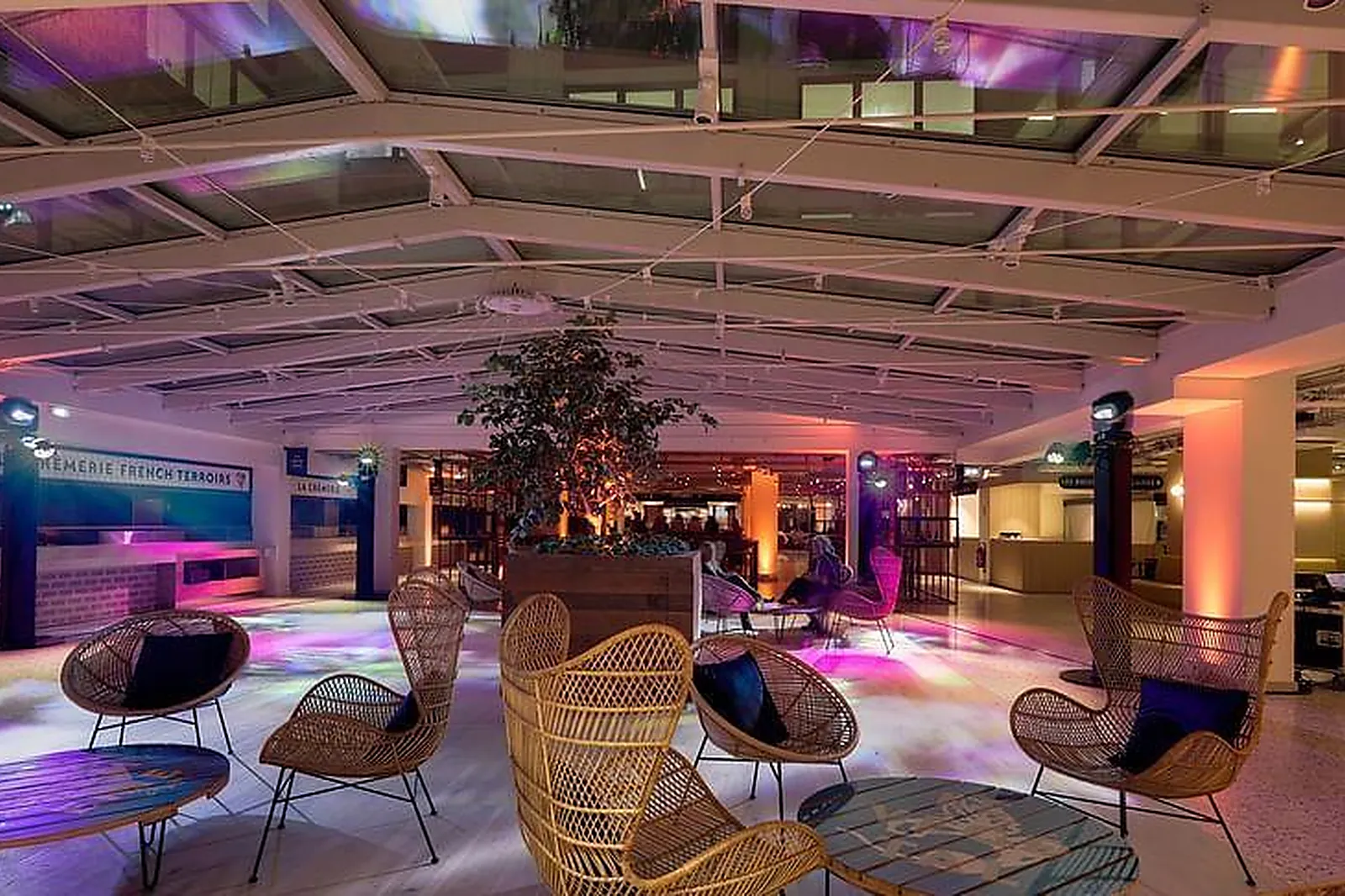 Lieux événementiels, FRENCH T - FOOD FOOD