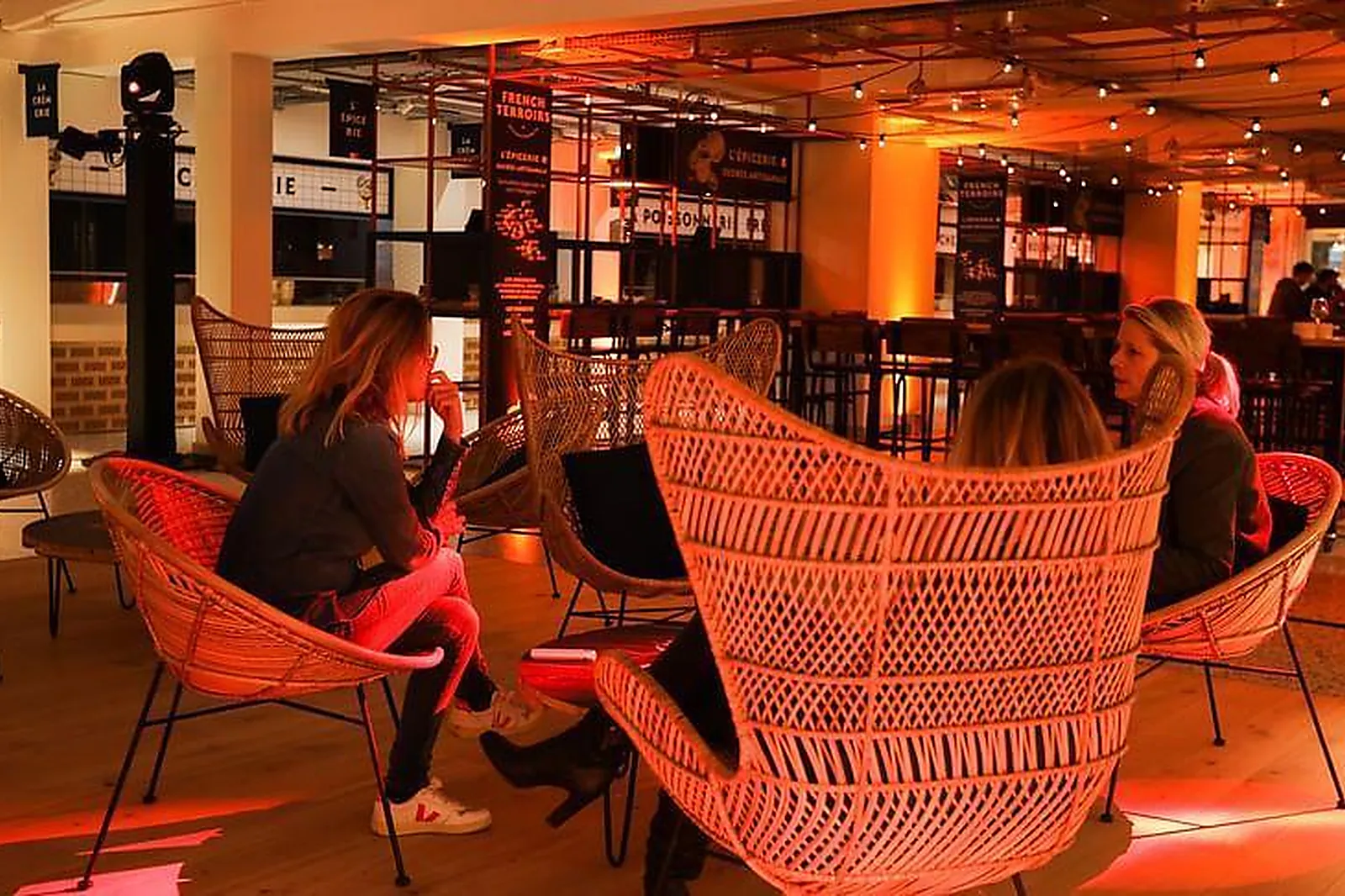 Lieux événementiels, FRENCH T - FOOD FOOD