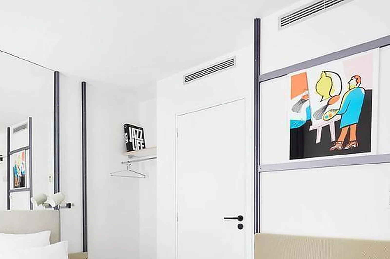 Lieux événementiels, FRENCH THEORY