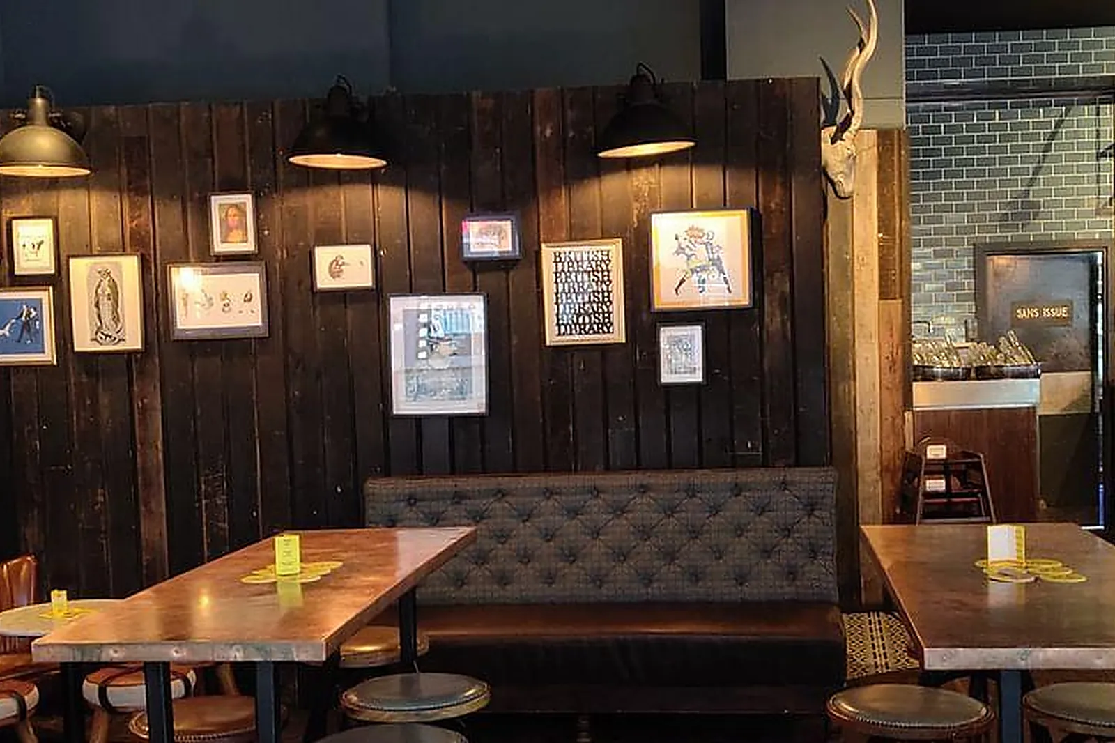 Lieux événementiels, FROG & BRITISH LIBRARY