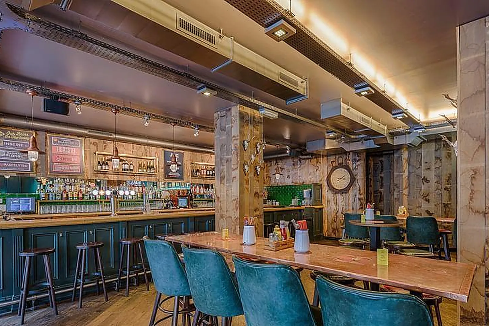 Lieux événementiels, FROG XVI