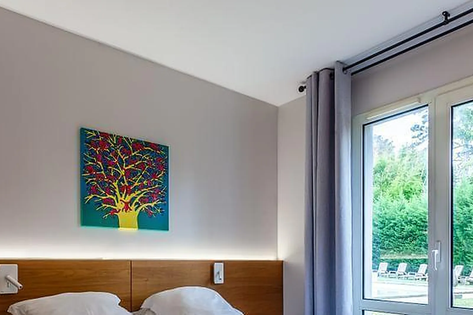 Lieux événementiels, FULL COLORS