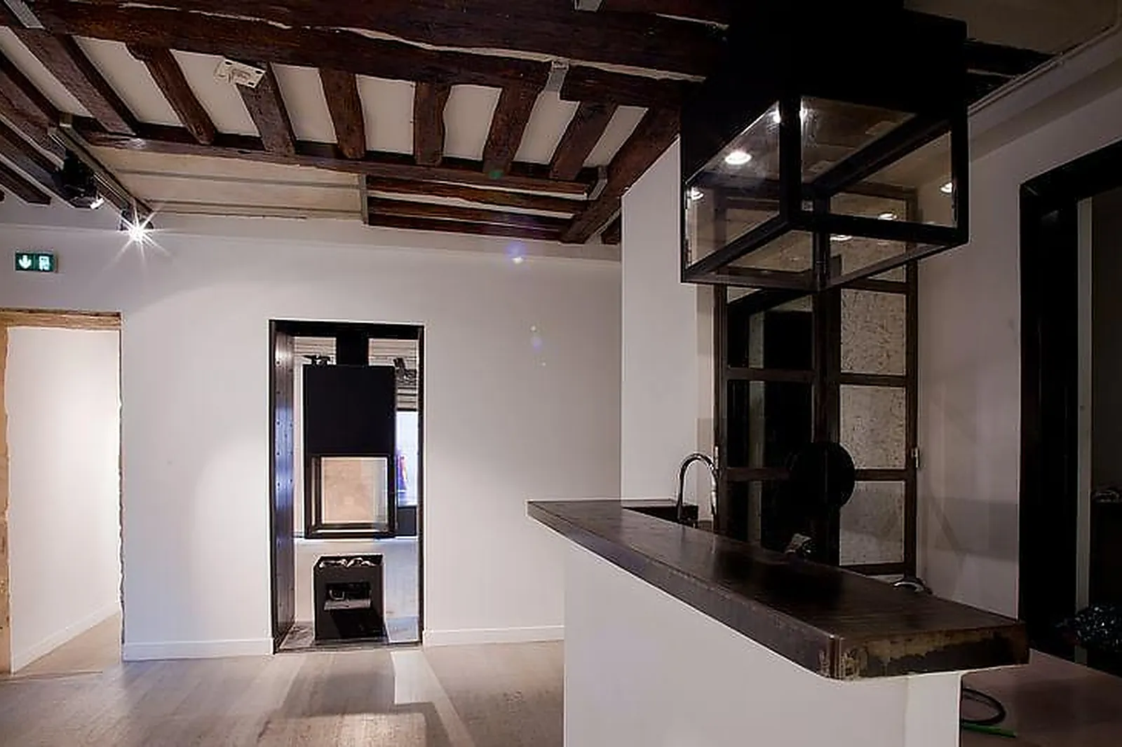 Lieux événementiels, GALERIE 24B