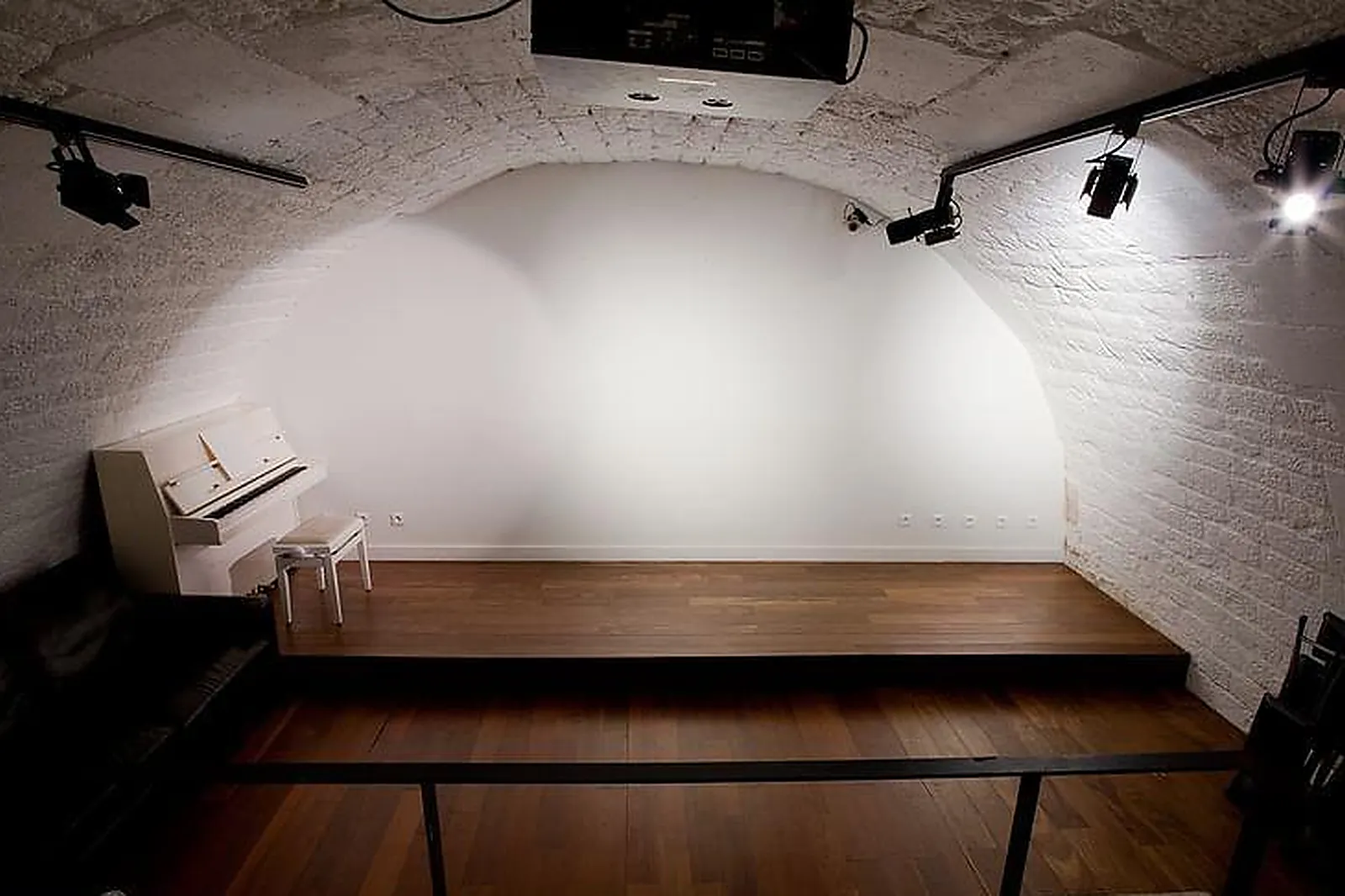 Lieux événementiels, GALERIE 24B