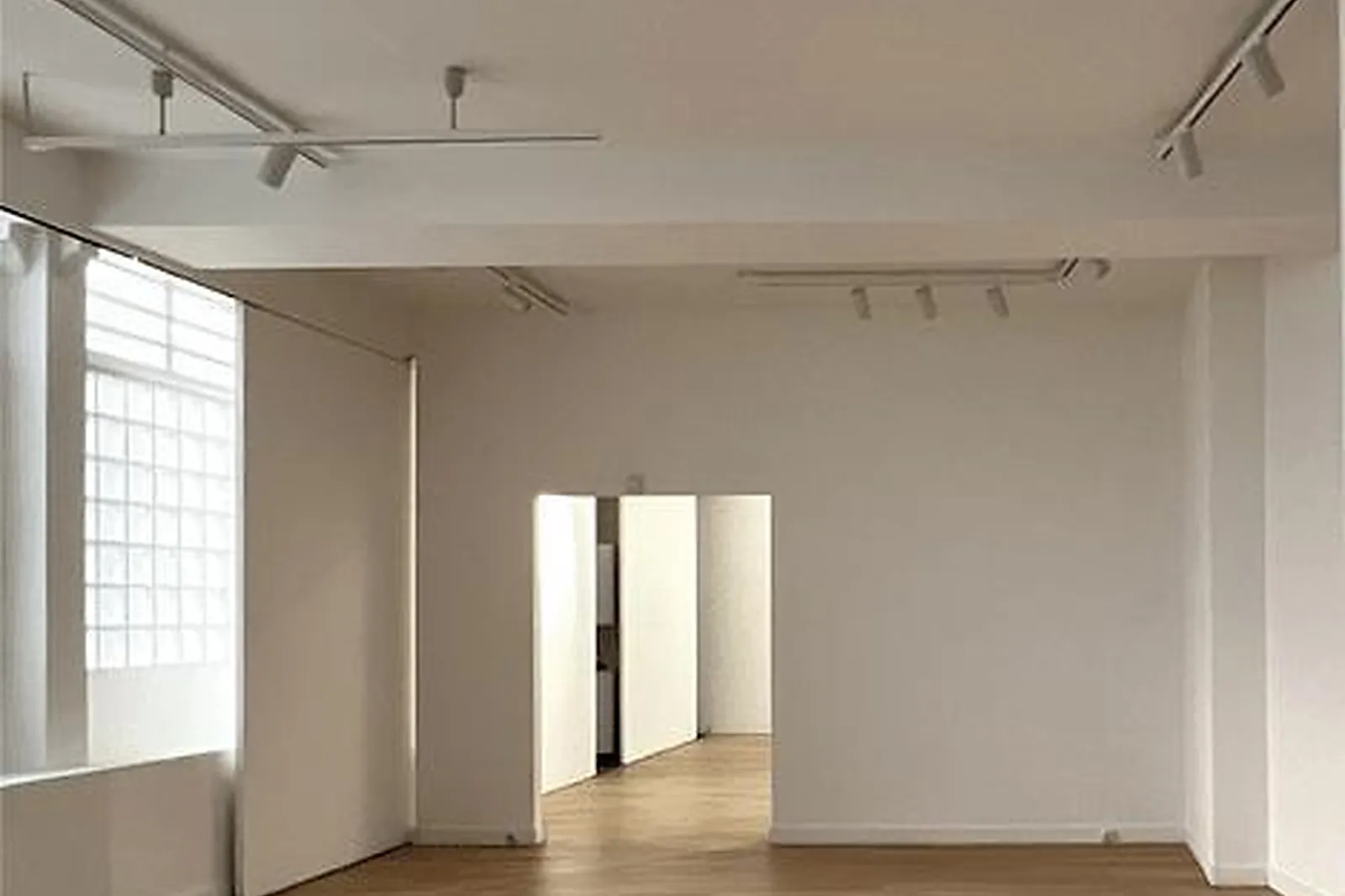 Lieux événementiels, GALERIE JOSEPH - FROISSART COUR