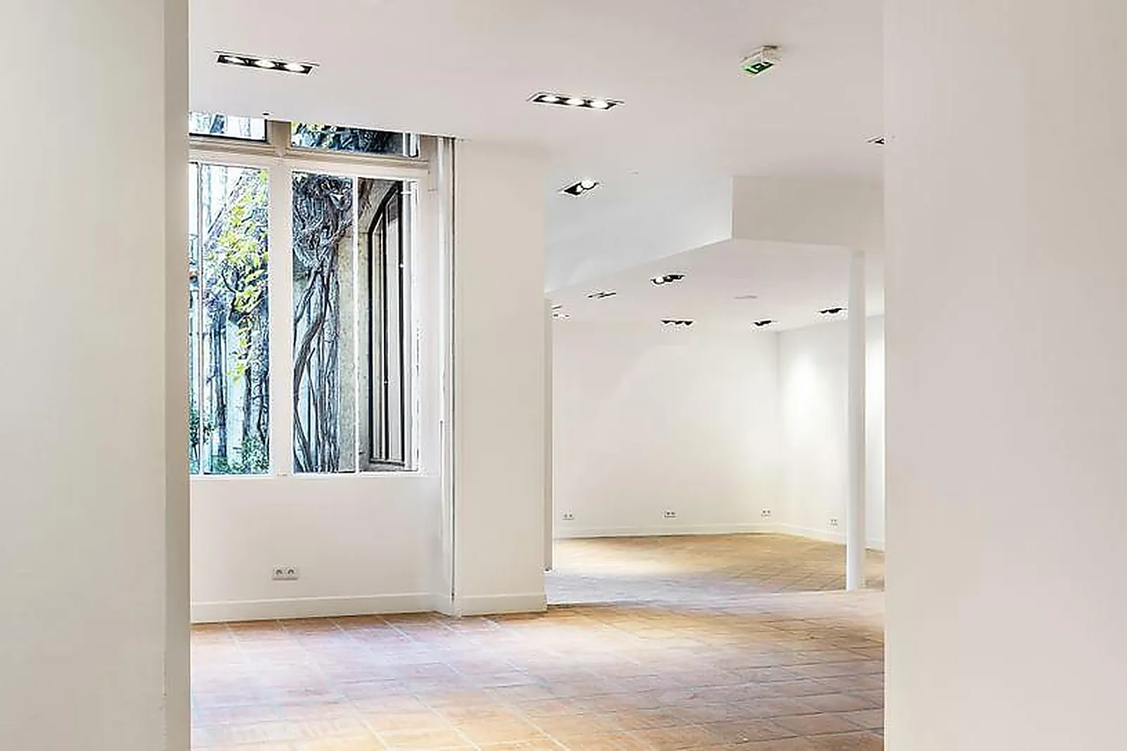 Lieux événementiels, GALERIE MR 08