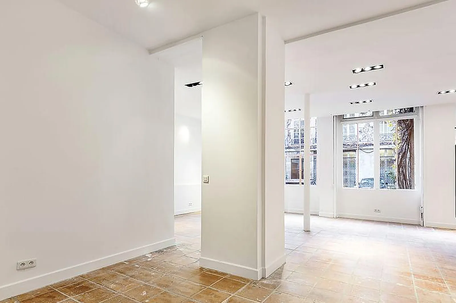 Lieux événementiels, GALERIE MR 08