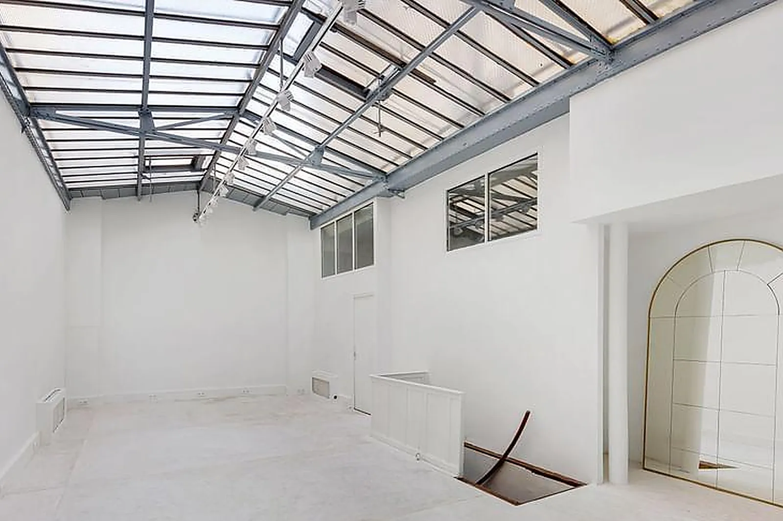 Lieux événementiels, GALERIE MR 23