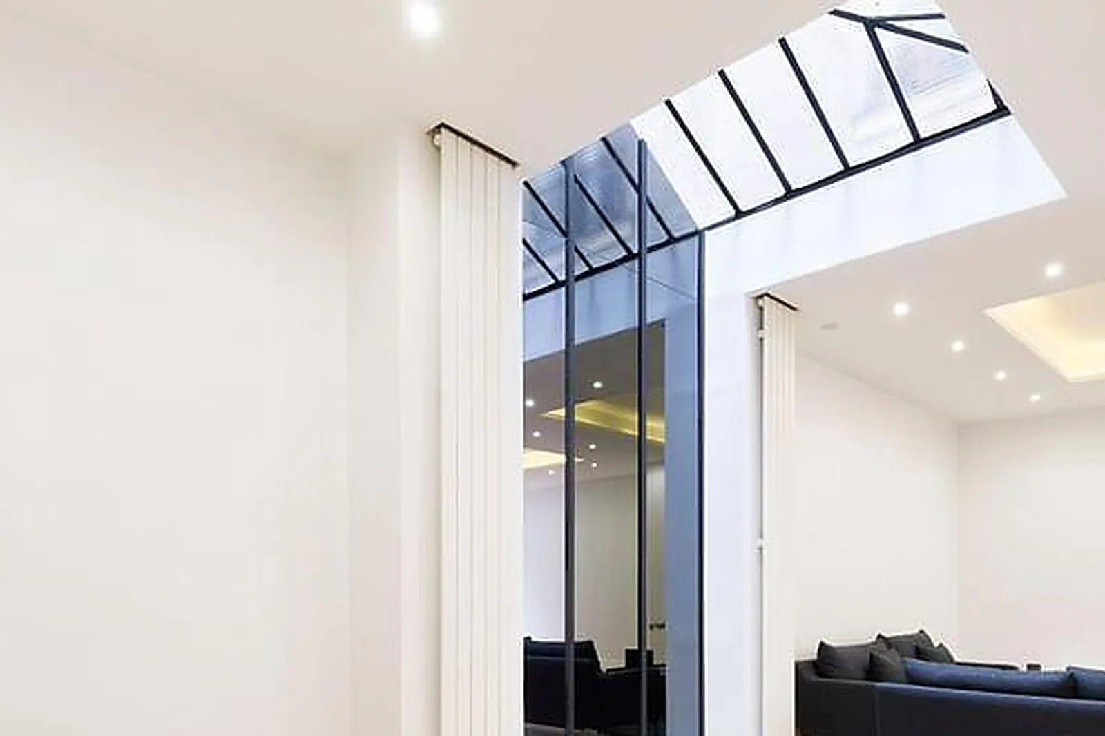 Lieux événementiels, GALERIE MR 65