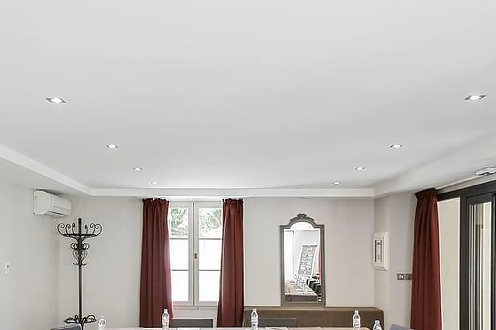 Lieux événementiels, GARRIGAE DISTILLERIE DE PÉZENAS