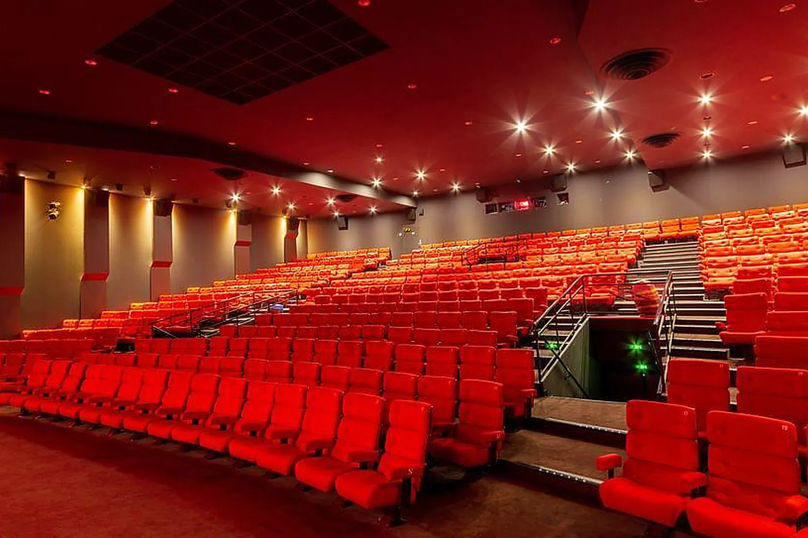 Lieux événementiels, IBIS STYLE CALAIS CENTRE