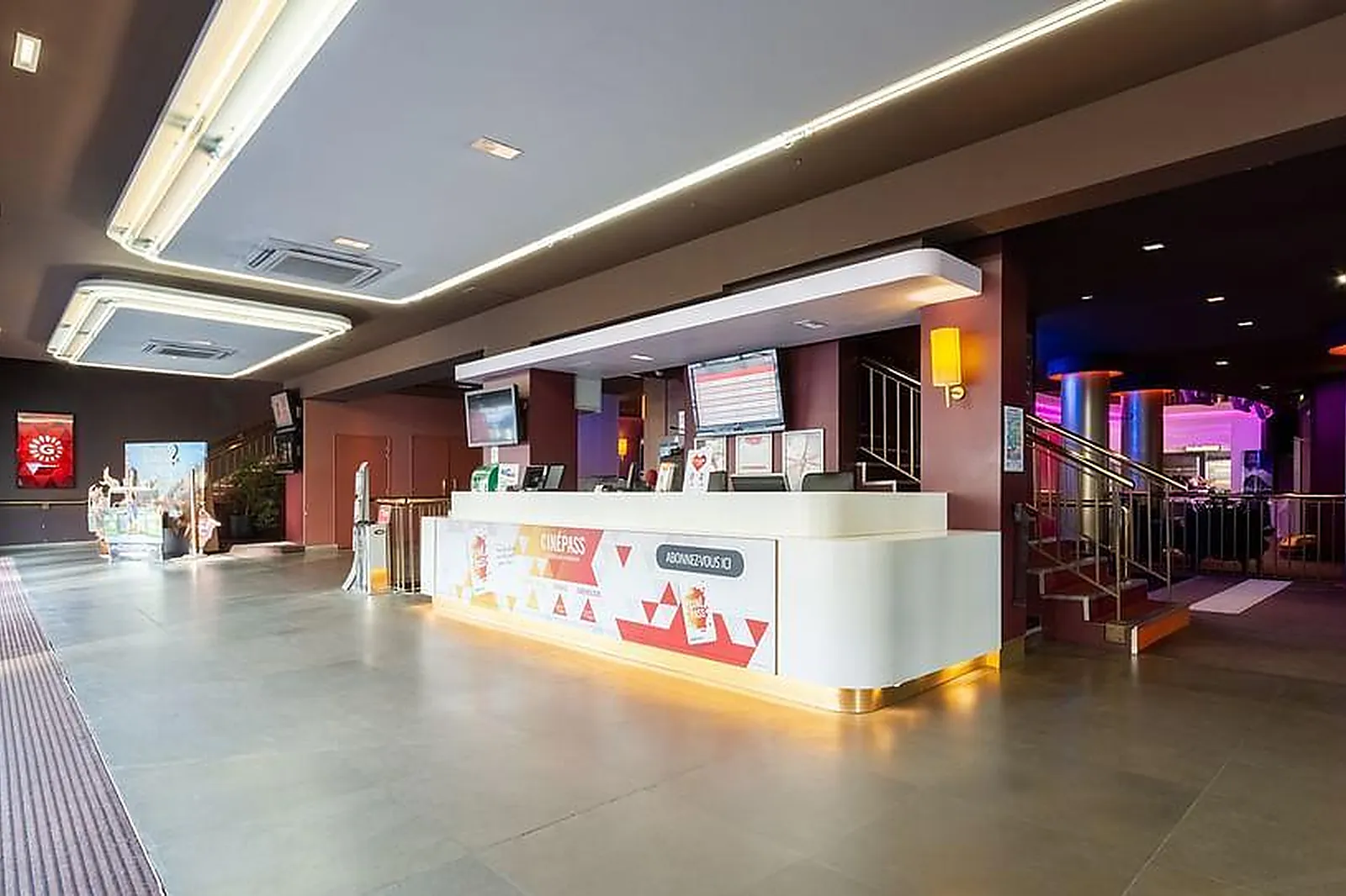 Lieux événementiels, IBIS STYLE CALAIS CENTRE