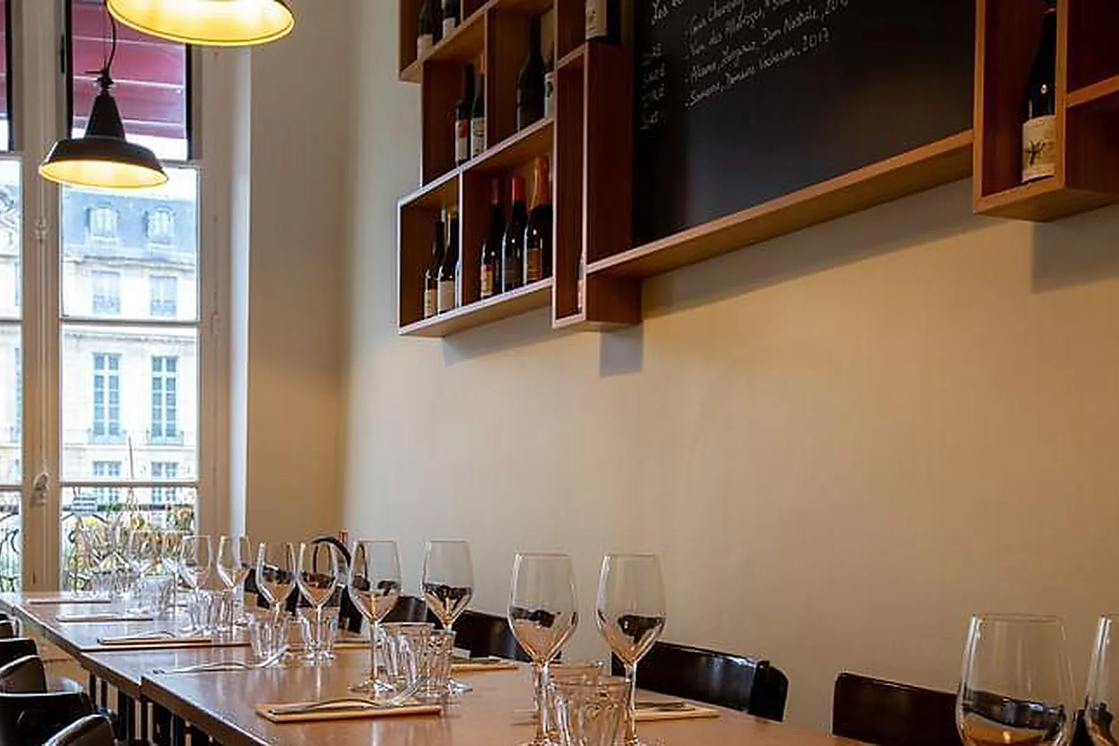 Lieux événementiels, GLOU