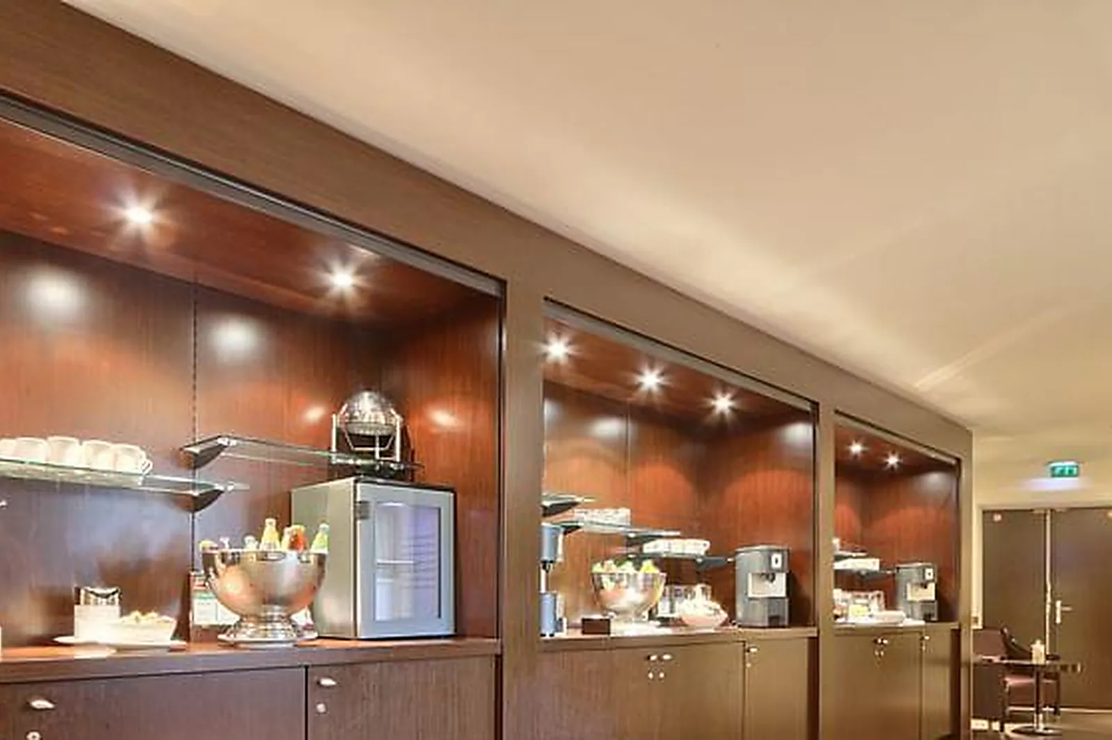 Lieux événementiels, GOLDEN TULIP CDG VILLEPINTE ****