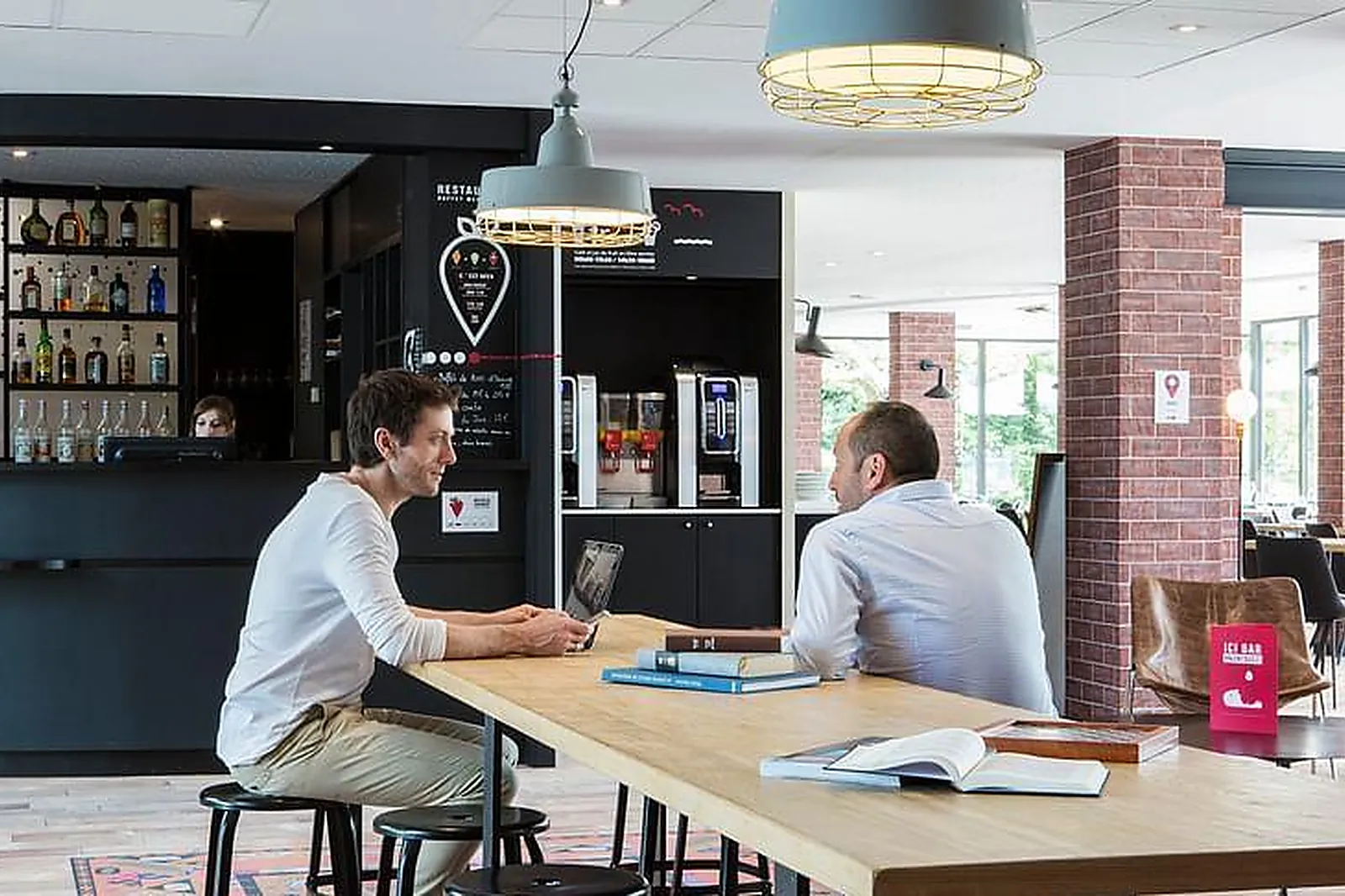 Lieux événementiels, RAYON - MELUN