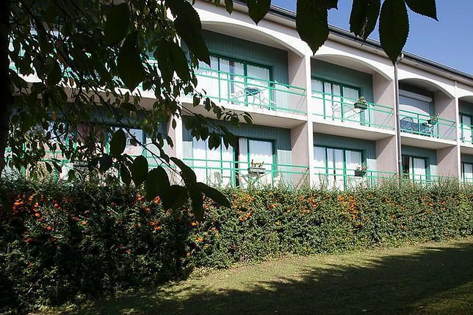 Lieux événementiels, GOLF HÔTEL COLVERT****