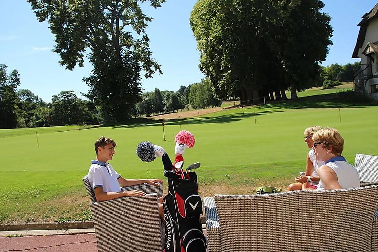 Lieux événementiels, GOLF DE SERAINCOURT