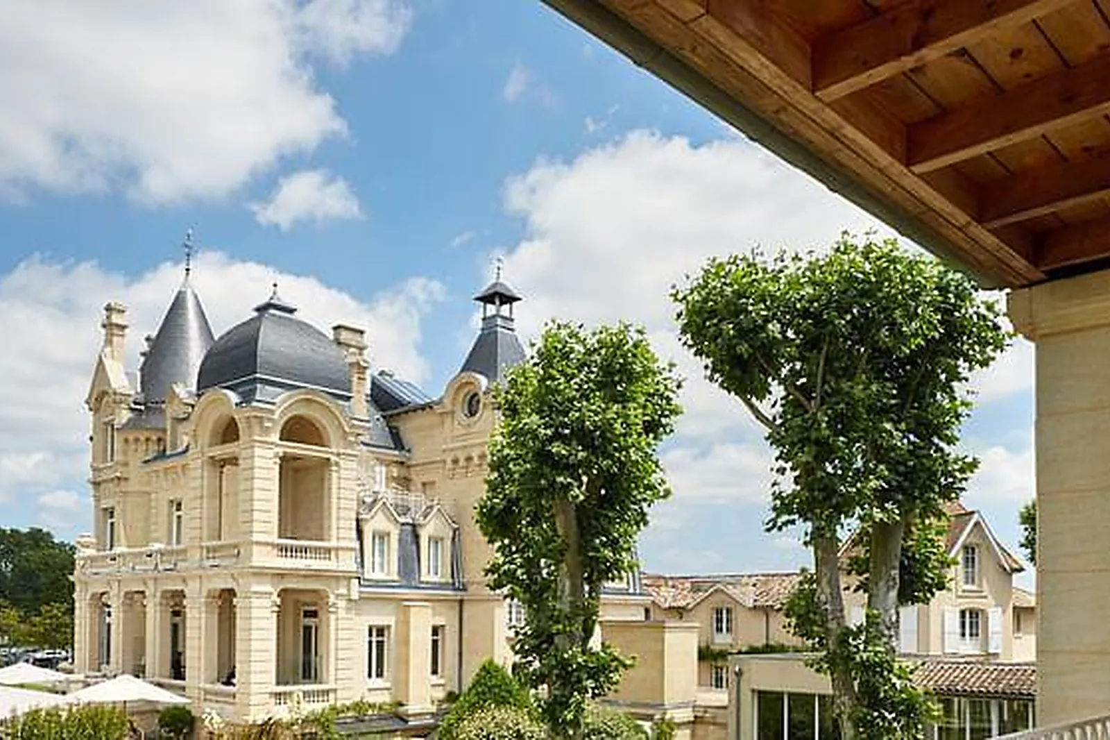 Lieux événementiels, GRAND BARRAIL CHÂTEAU HÔTEL ET SPA *****