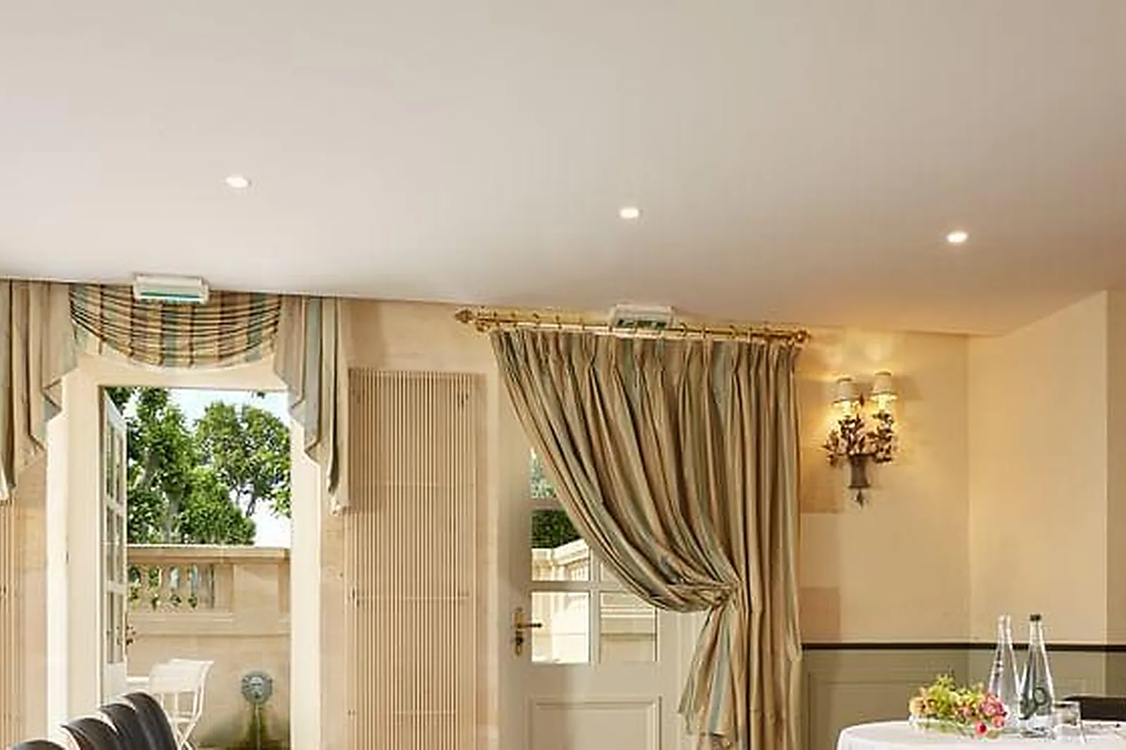 Lieux événementiels, GRAND BARRAIL CHÂTEAU HÔTEL ET SPA *****