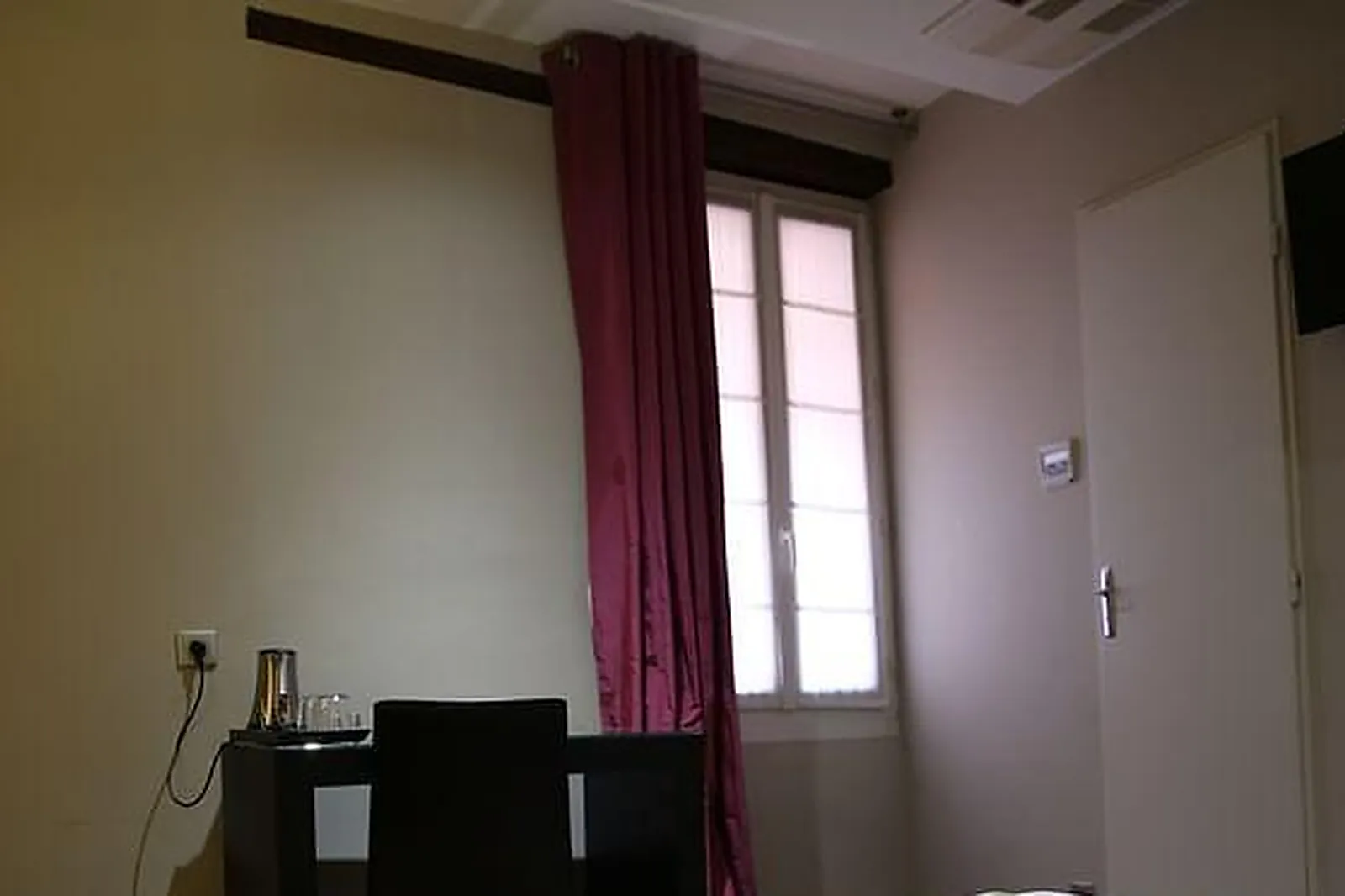 Lieux événementiels, GRAND HÔTEL D'ORLÉANS *** BRASSERIE LA RIPAILLE