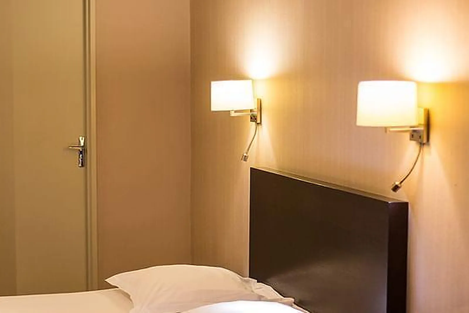 Lieux événementiels, GRAND HÔTEL D'ORLÉANS *** BRASSERIE LA RIPAILLE