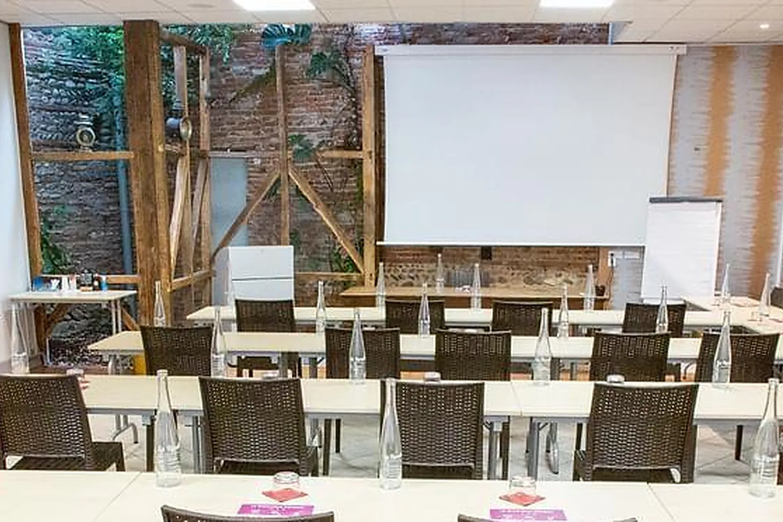 Lieux événementiels, GRAND HÔTEL D'ORLÉANS *** BRASSERIE LA RIPAILLE