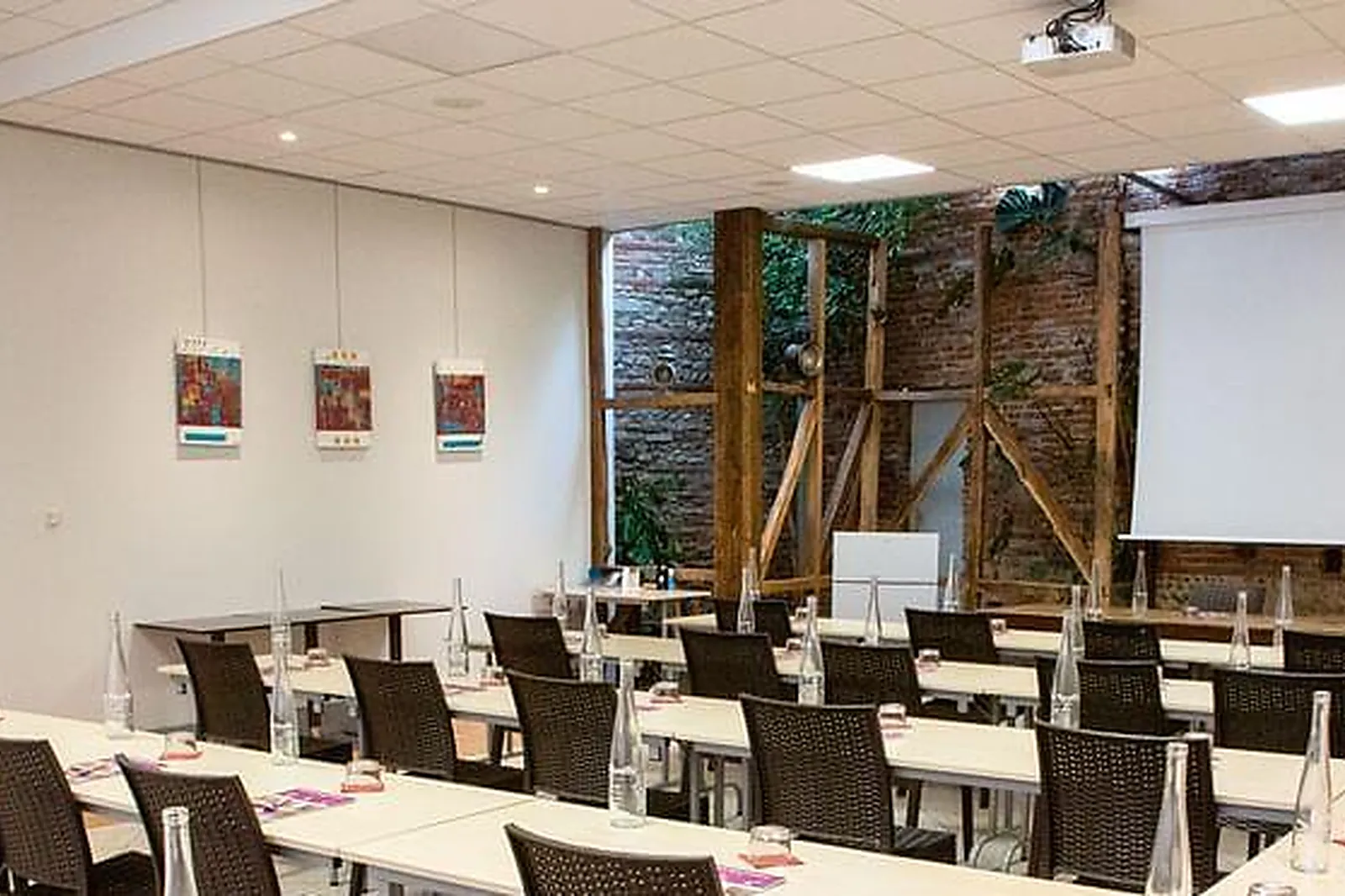 Lieux événementiels, GRAND HÔTEL D'ORLÉANS *** BRASSERIE LA RIPAILLE